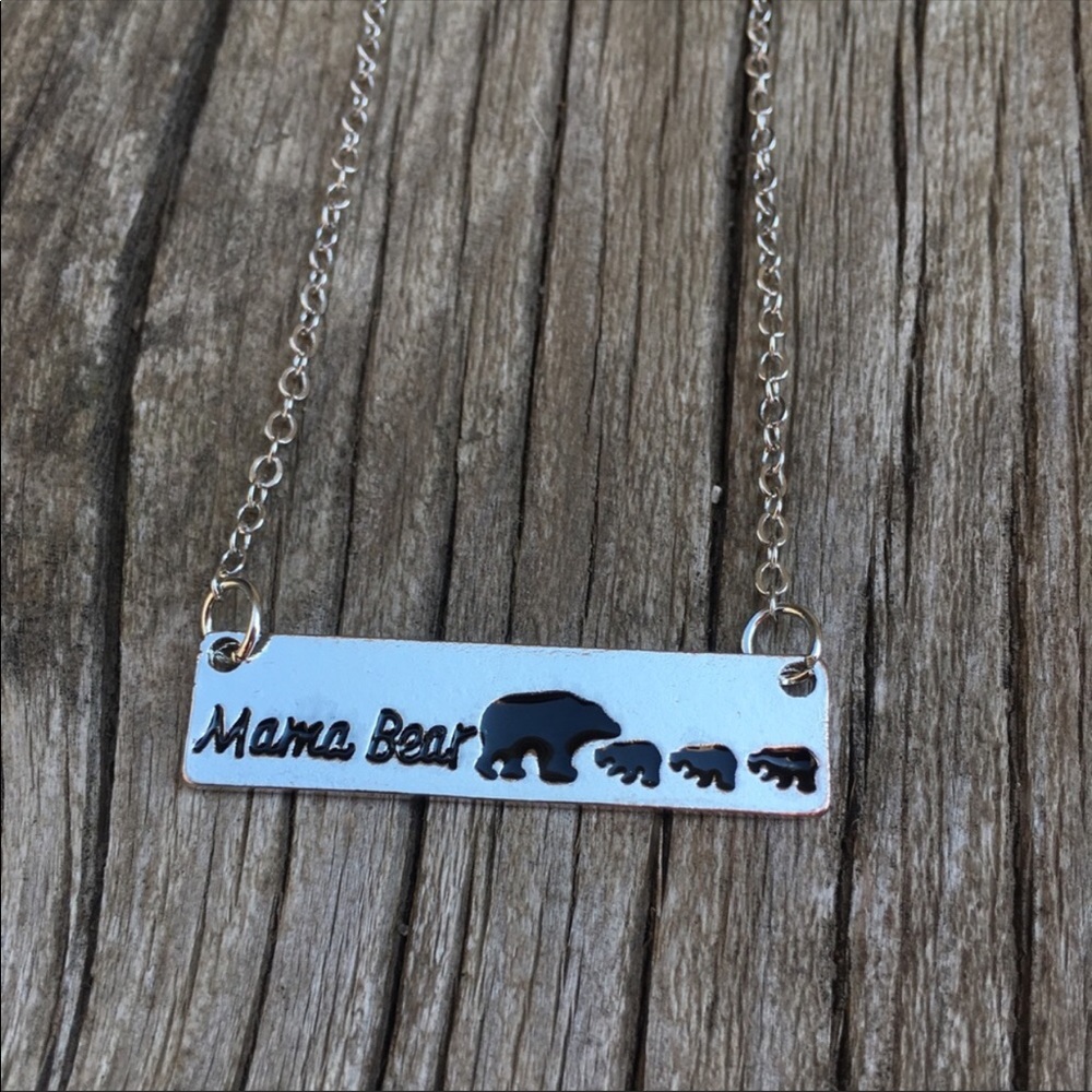 💐SALE💐 Mama Bear and 3 cubs necklace - Picture 2 of 3